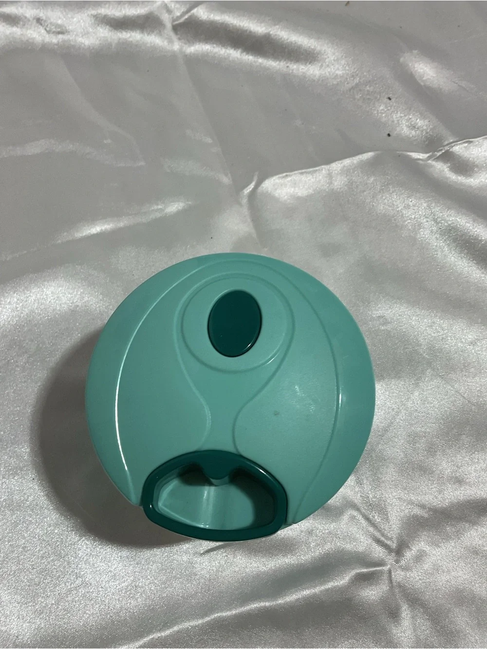 Airtight Salad Spinner with Teal Lid - Kitchen Food Prep Bowl